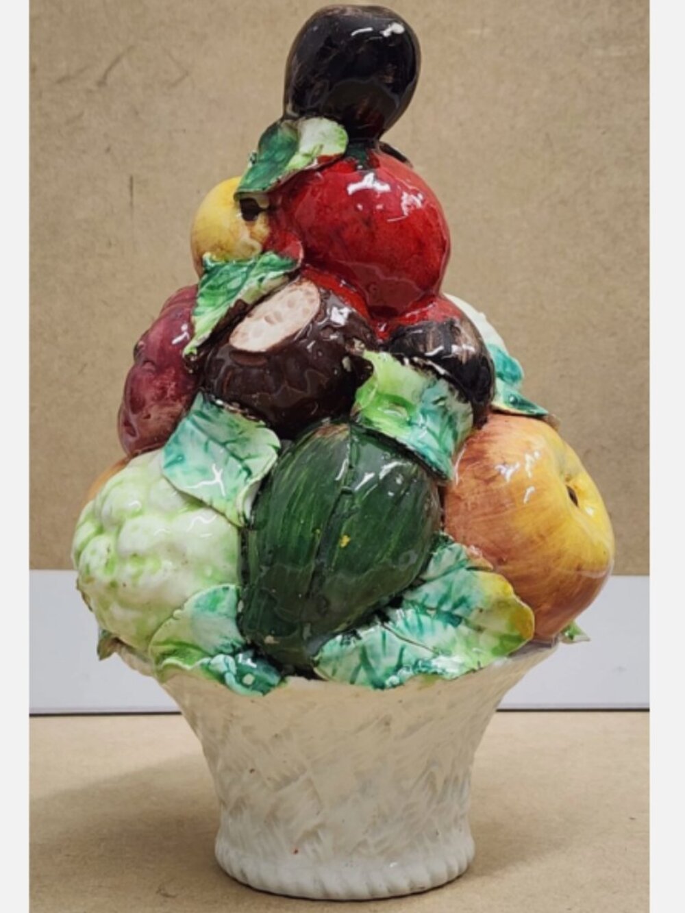 Vintage Italian Ceramic Fruit Basket Centerpiece Majolica Hand Painted Italy